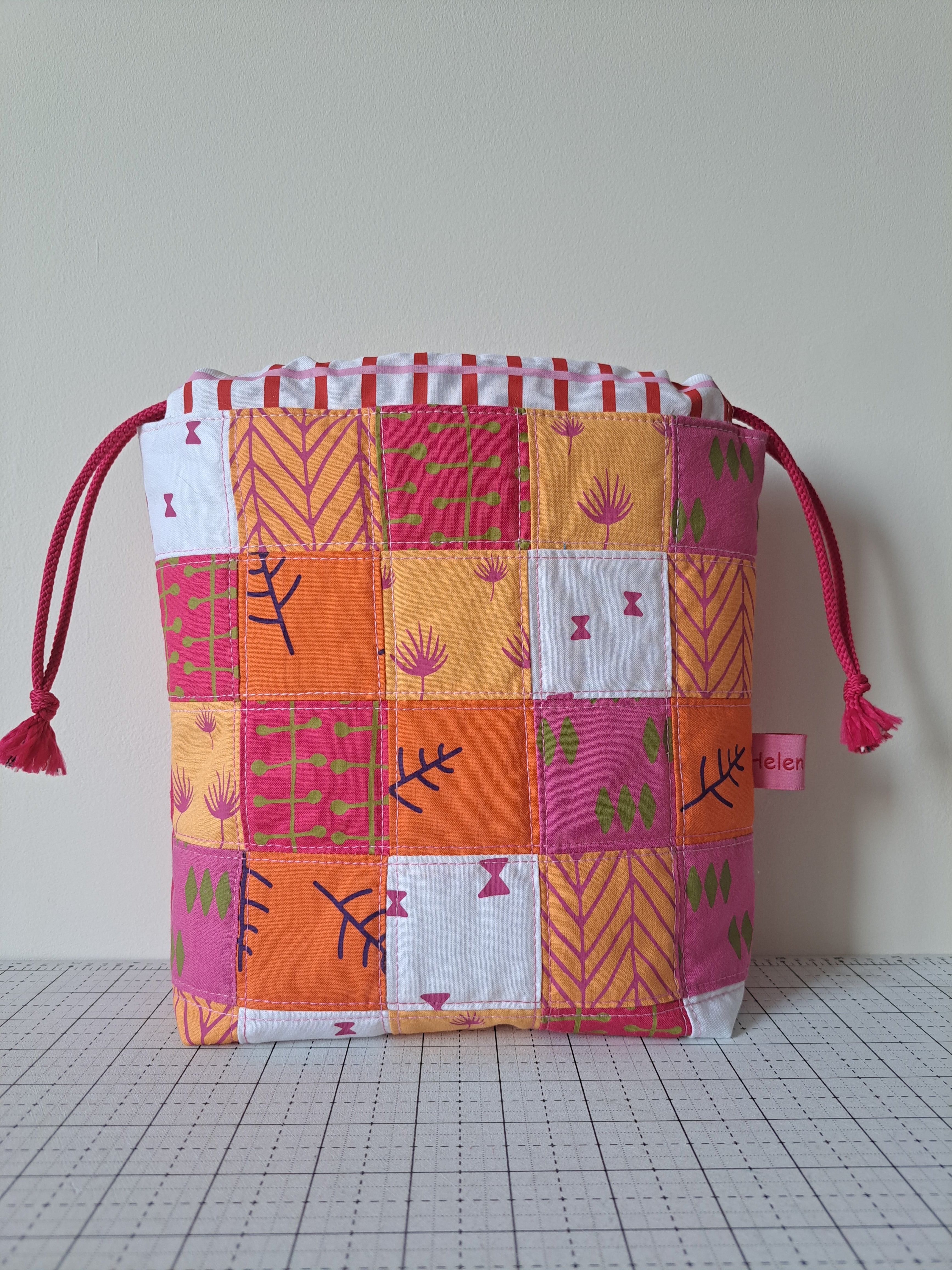 PATCHED DRAWSTRING BAG KIT - Drawstring bag kit made with screen printed fabrics