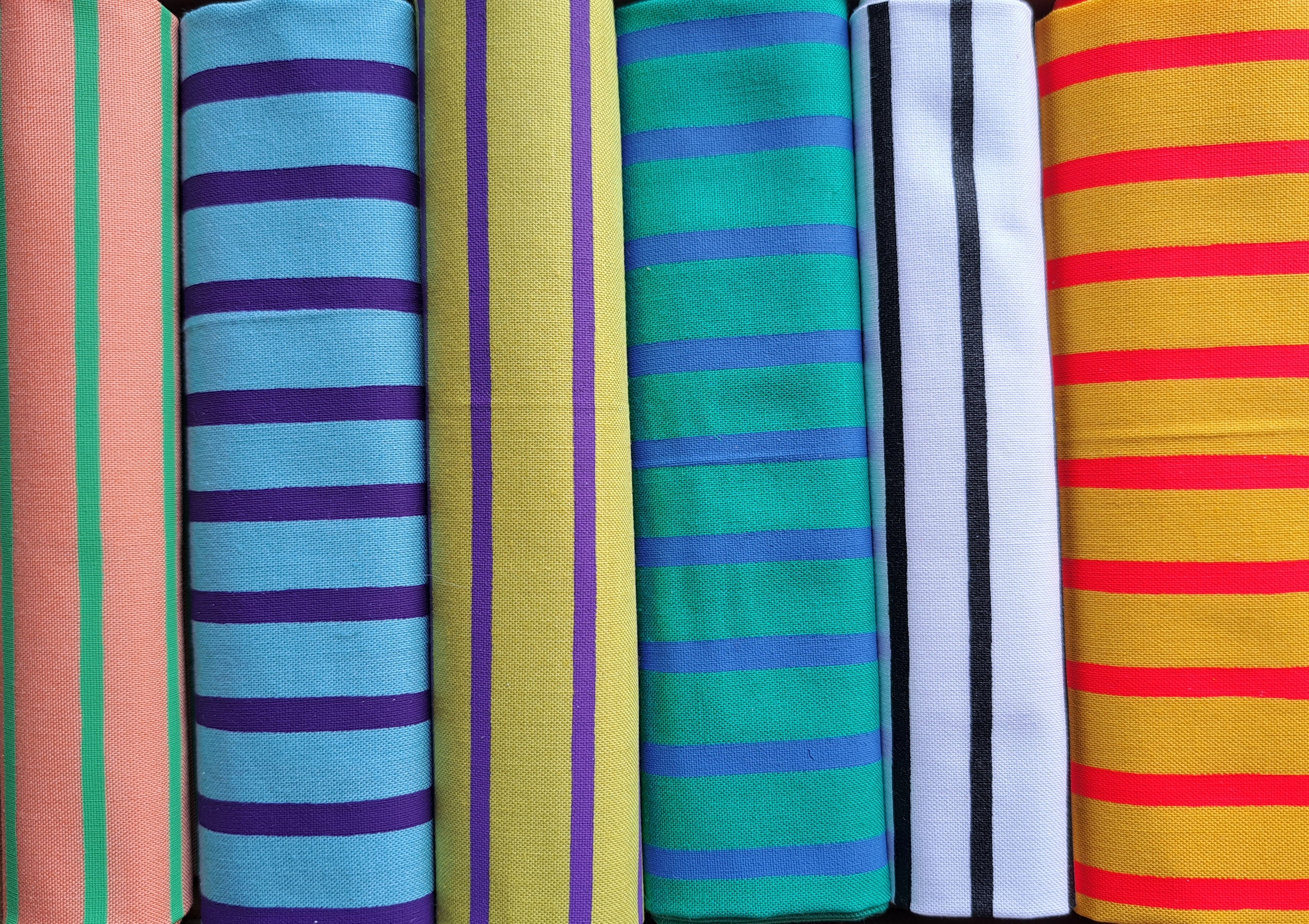 BEE STRIPY FABRIC BOX - Box of stripy screen printed fabrics - Box of 6 fabric panels