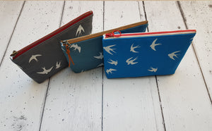 Swallows Pouch made in linen