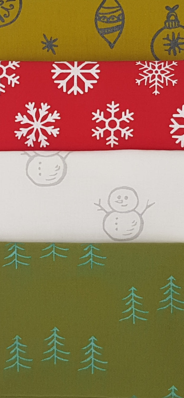 BUNDLE 4 - 4 Piece Christmas Screen Printed Fabrics Bundle - Kona Screen Printed F